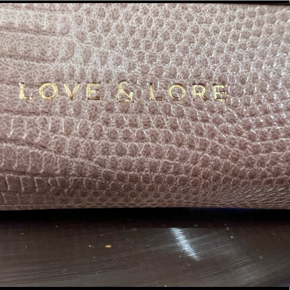 LOVE&LORE Coin Purse (NWT) - Picture 4 of 5